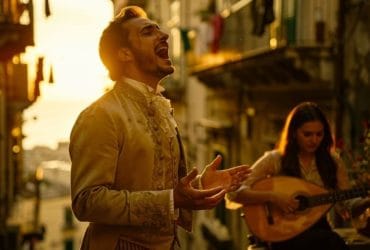 Neapolitanische Lieder: Aktuelle Entwicklungen und das Erbe der Canzone Napoletana