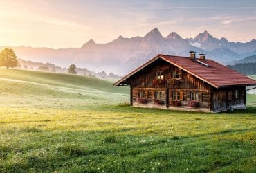 Der große Landhaus-Traum: Aktuelle Entwicklungen bei Immobilien auf dem Land