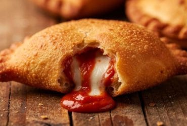 Panzerotti aus Apulien: Alles, was Feinschmecker über das Streetfood-Phänomen wissen müssen