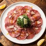 Carpaccio di Manzo: Zeitloser Genuss und kulinarische Evolution