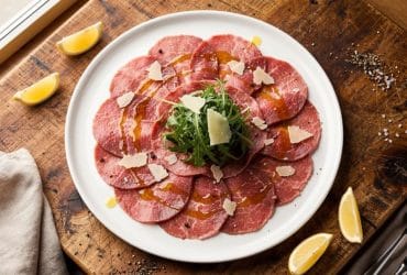 Carpaccio di Manzo: Zeitloser Genuss und kulinarische Evolution