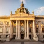 Turins neoklassizistische Juwelen: Eine Reise durch Architektur und Geschichte