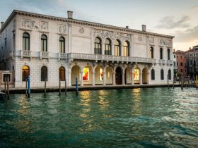 Entdecken Sie die Peggy Guggenheim Collection Venedig: Ein Juwel der modernen Kunst